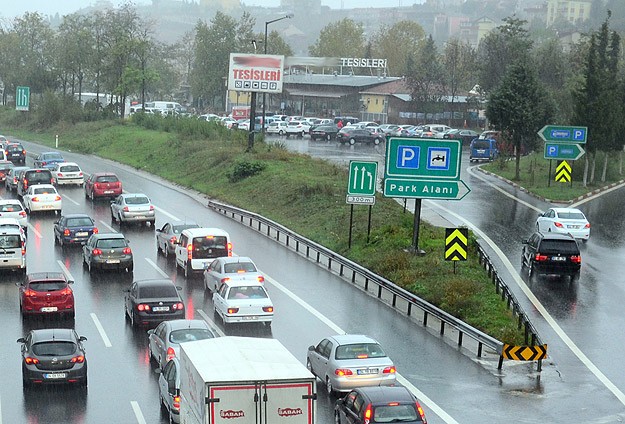 Otoyollardaki tesisler için ön seçim yapılacak