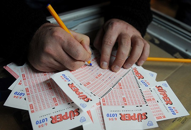 Süper Loto 8. kez devretti